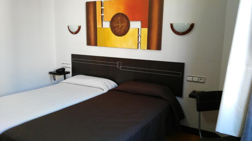 Santa Clara Hotel Oviedo Eksteriør billede